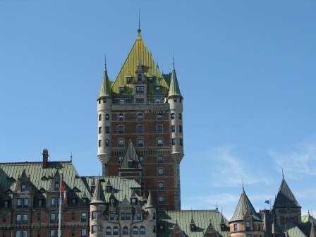 canada-frontenac.jpg (45033 octets)
