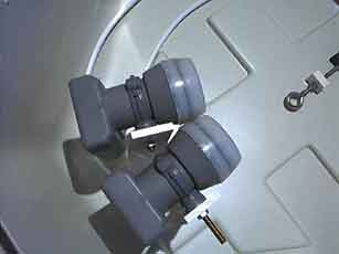 cubsat2tetes_inter.jpg (11909 octets)